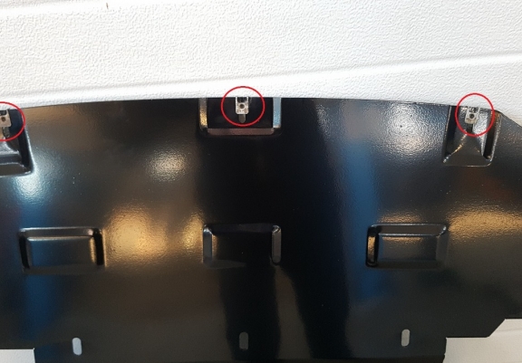 Cubre carter metalico BMW Serie 1 E81/E87/E82