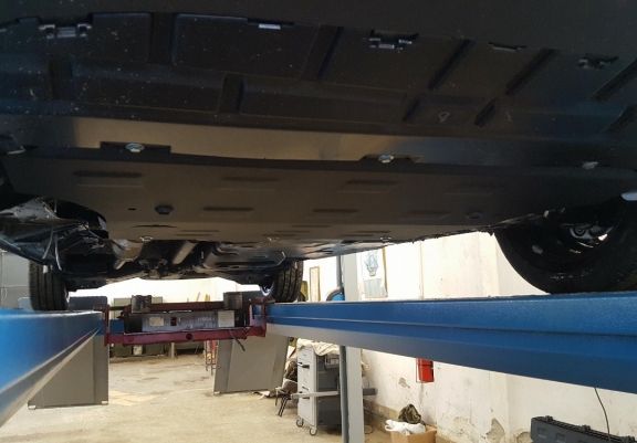 Cubre carter metalico Mercedes V-Class W447 - 2.2 D