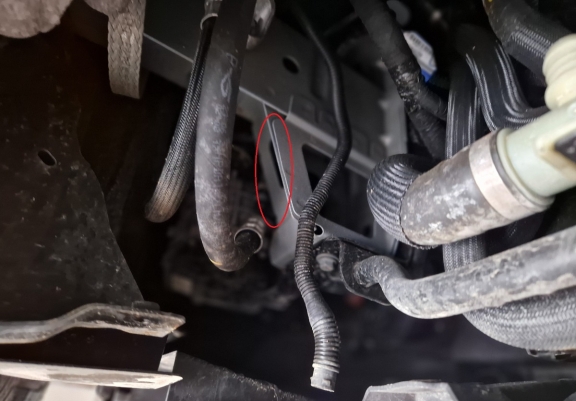 Cubre carter metalico Renault Trafic 3 - facelift