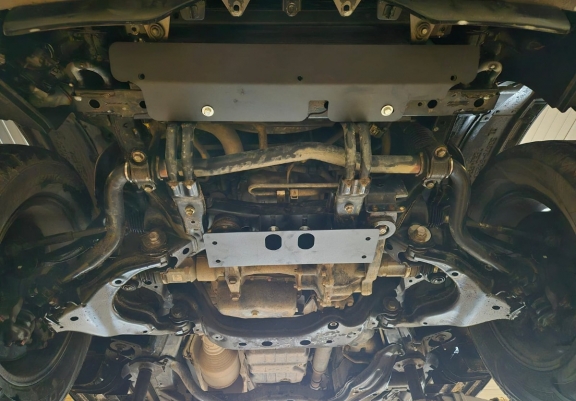 Cubre carter metalico Toyota Land Cruiser 150